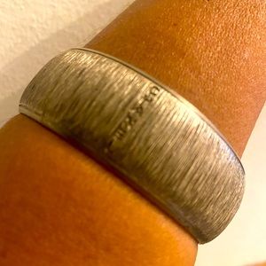 CHANEL bangle silver gorgeous